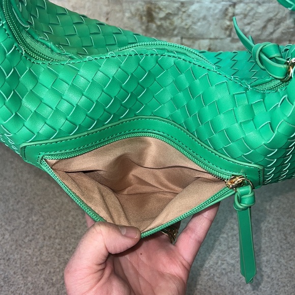 ⚡️SONDRA ROBERTS SQUARED springtime Jade Green woven weave Knot bag purse EUC - Picture 6 of 16